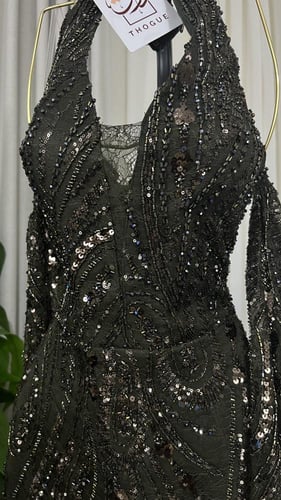 فستان الهام