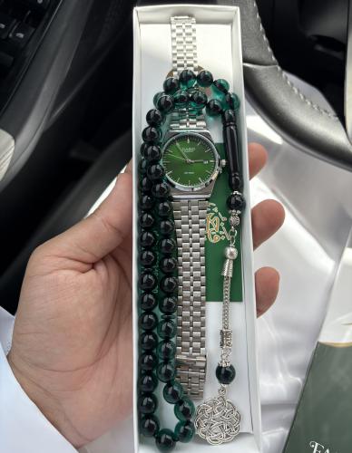 بكچ ساعة وسبحة