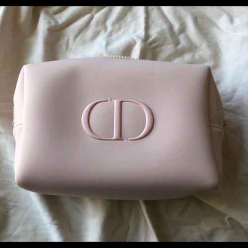 شنطة ميكب ديور وردي