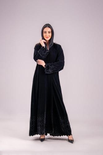 مخمل تطريز لون اسود-نص كلوش