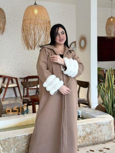 فروة نسائية شتوية جوخ فاخر مع فرو ناعم
