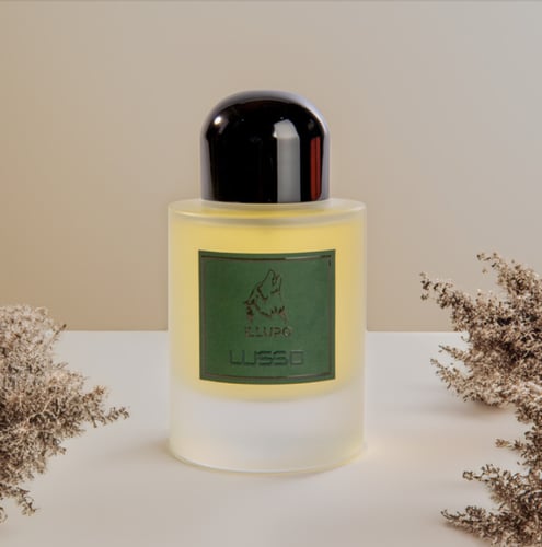 عطر lusso