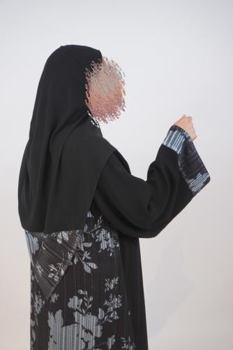 عباية دانيه