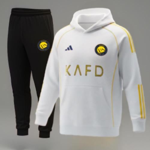 طقم تمارين شتوي بشعار النصر 2026 بلوفر ابيض مع سرو...