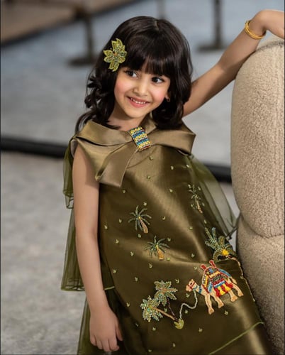 فستان تطريز سفينة الصحراء مع شك يدوي —أخضر