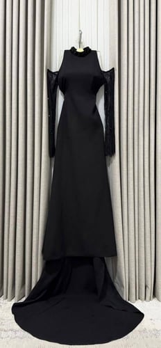 فستان سهرة أسود طويل