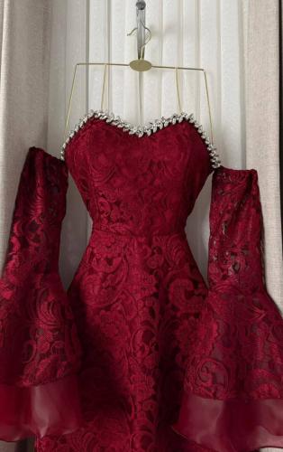 فستان سهرة أحمر دانتيل قصير