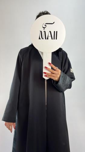 عبايه كريب كتان ومن الخلف حرير مخطط نصف كلوش