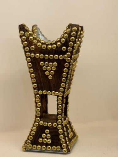 مبخر حايلي مطرز وسط