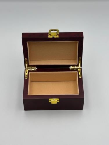 صندوق خشبي اوقيه