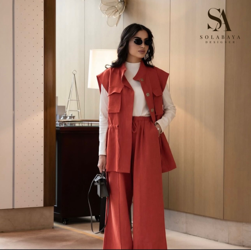 ست من قطعتين فست وبنطال لينن طبيعي