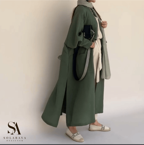 عباية بقماش كريب صيفي بقصة واسعة