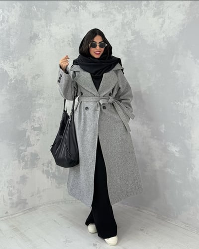 جاكيت شتوي باللون الرمادي