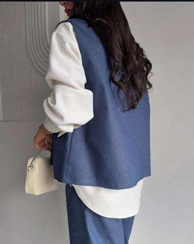 بدلة جينز من بنطال و فيست