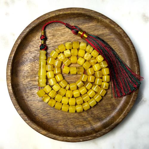 مسباح كهرمان مميز