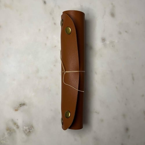 صينية جلد للمسابيح