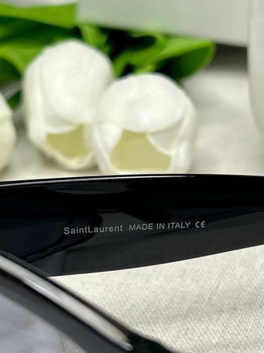 نظارة سان لوران YSL