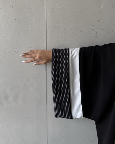 DOTS SLEEVES
