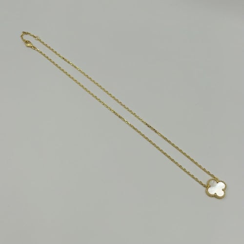 عقد فان كليف صدف أبيض