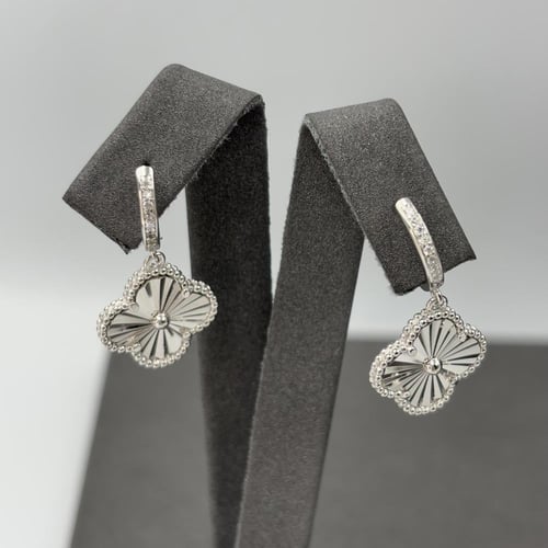 نصف طقم فان كليف وردة كبيرة