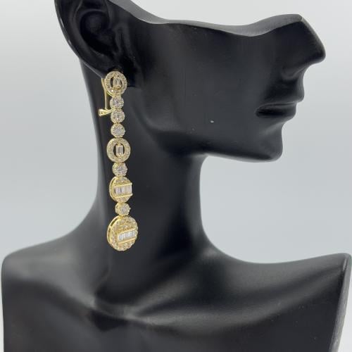 حلق تصميم ألماس