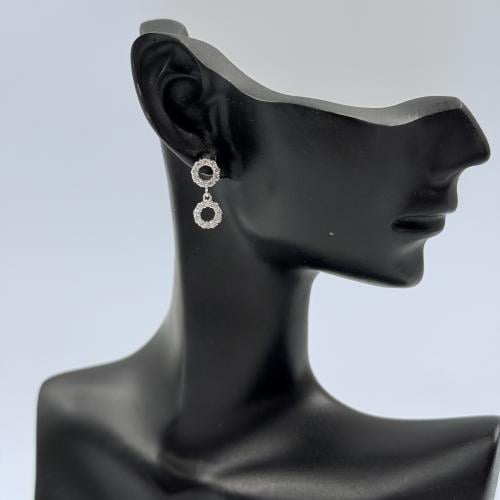 حلق بتصميم ناعم