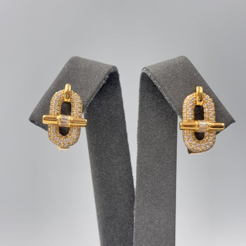 طقم هرمز ذهبي