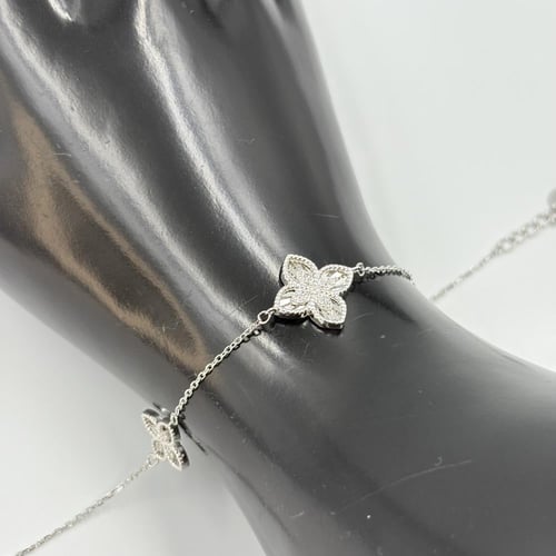 سوارة روبرتو كوين