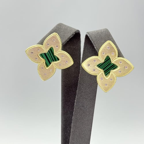 نصف طقم روبرتو كوين