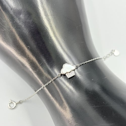 طقم بتصميم آيس كريم