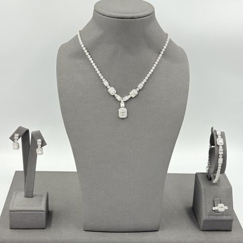 طقم تصميم الماس