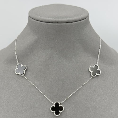 طقم فان كليف