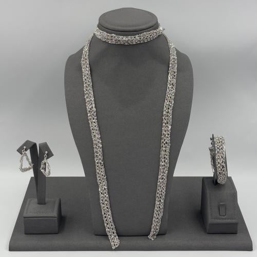 نصف طقم وشاح فضي