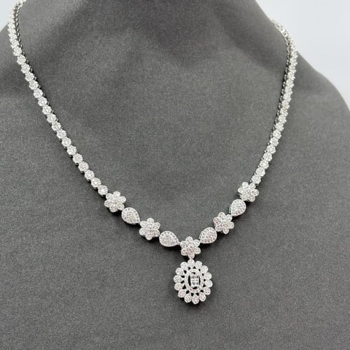 طقم تصميم ألماس