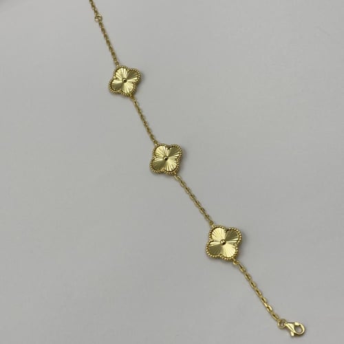 سوارة فان كليف