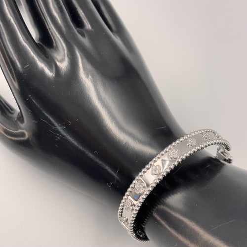 سوارة فان كليف