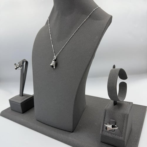 نصف طقم مارلي فضي أسود