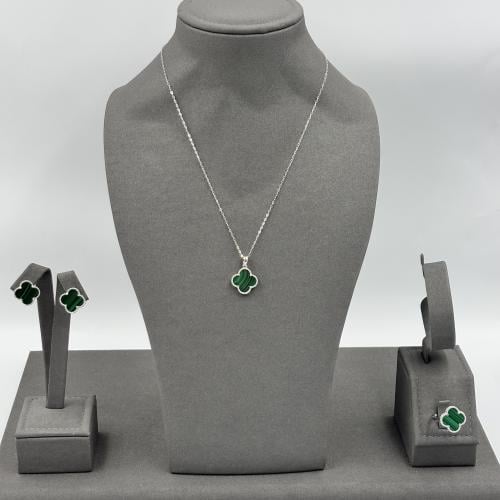 نصف طقم فان كليف صدف *أخضر*