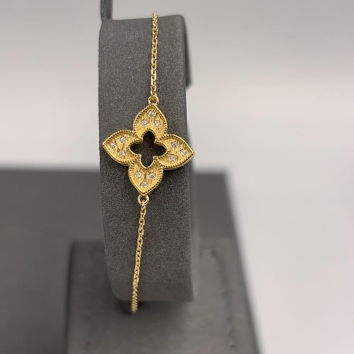 طقم روبرتو كوين