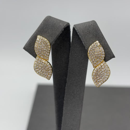 طقم باسكال بروني ناعم ذهبي