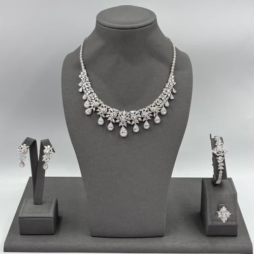 طقم تصميم ألماس