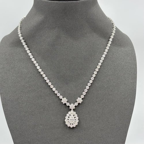 طقم تصميم ألماس