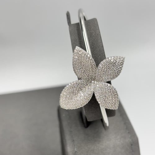 طقم باسكال بروني