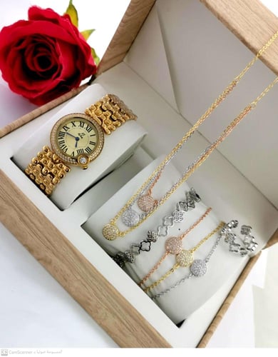 طقم ساعه نسائي هاي كواليتي ضد الماء مع الاكسورات ح...