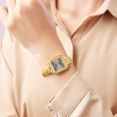 ساعه نسائية فخامة حصري