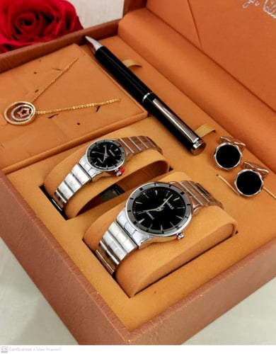 طقم زوجين ساعات استيل مع الاكسورات