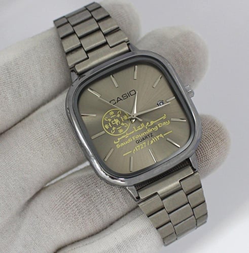 ساعه كاسيوا بشعار يوم التاسيس حصري