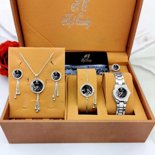 طقم ساعه نسائي شكل هاي كواليتي مع الاكسورات تصميم...