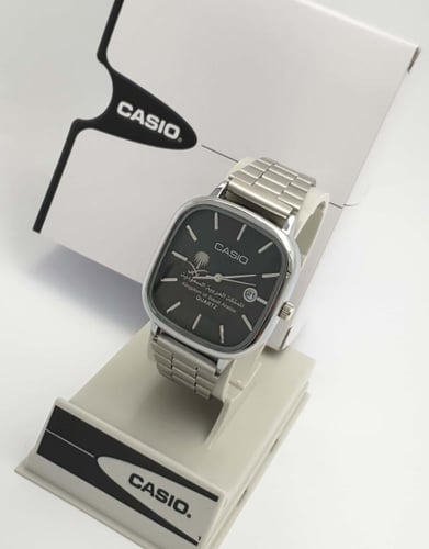 ساعه كاسيو بشعار المملكة تصميم حصري