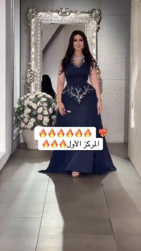فستان كحلي انيق قماش كريب فاخر تطريز يدوي